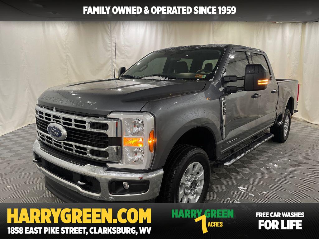 2024 Ford F-250 Super Duty XLT's photo