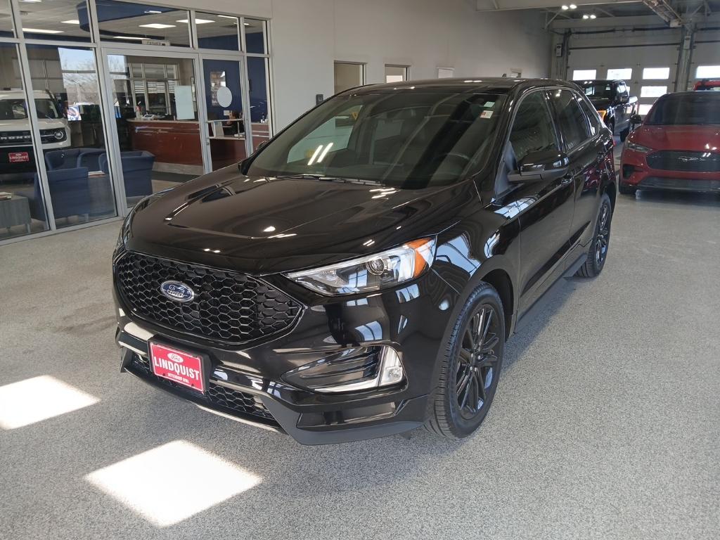 2023 Ford Edge ST-Line photo 4