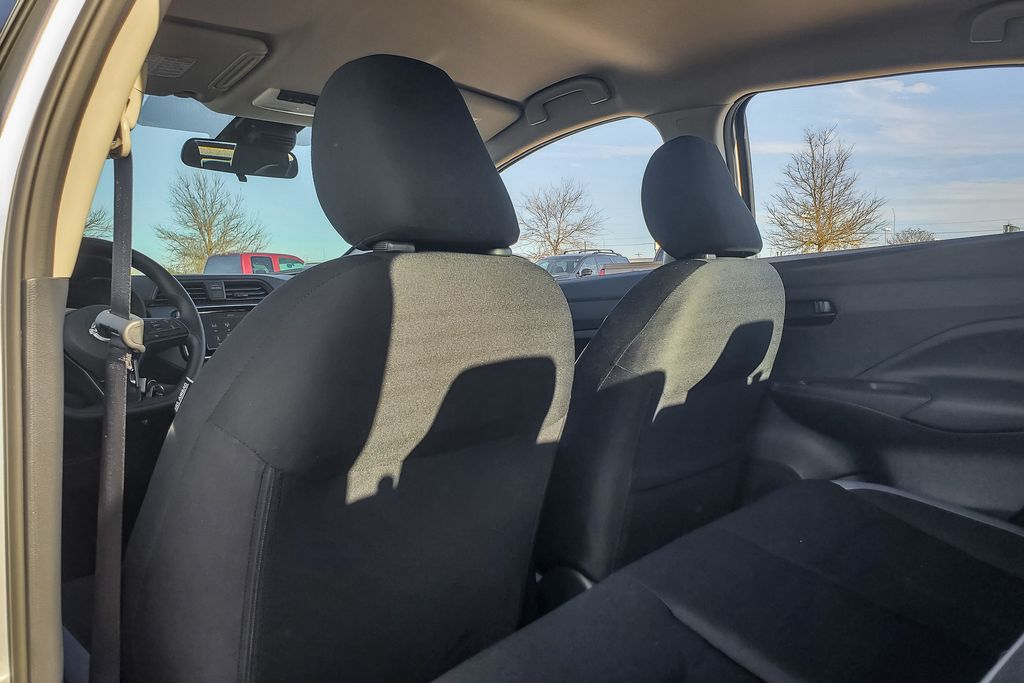 2025 Nissan Versa S photo 19