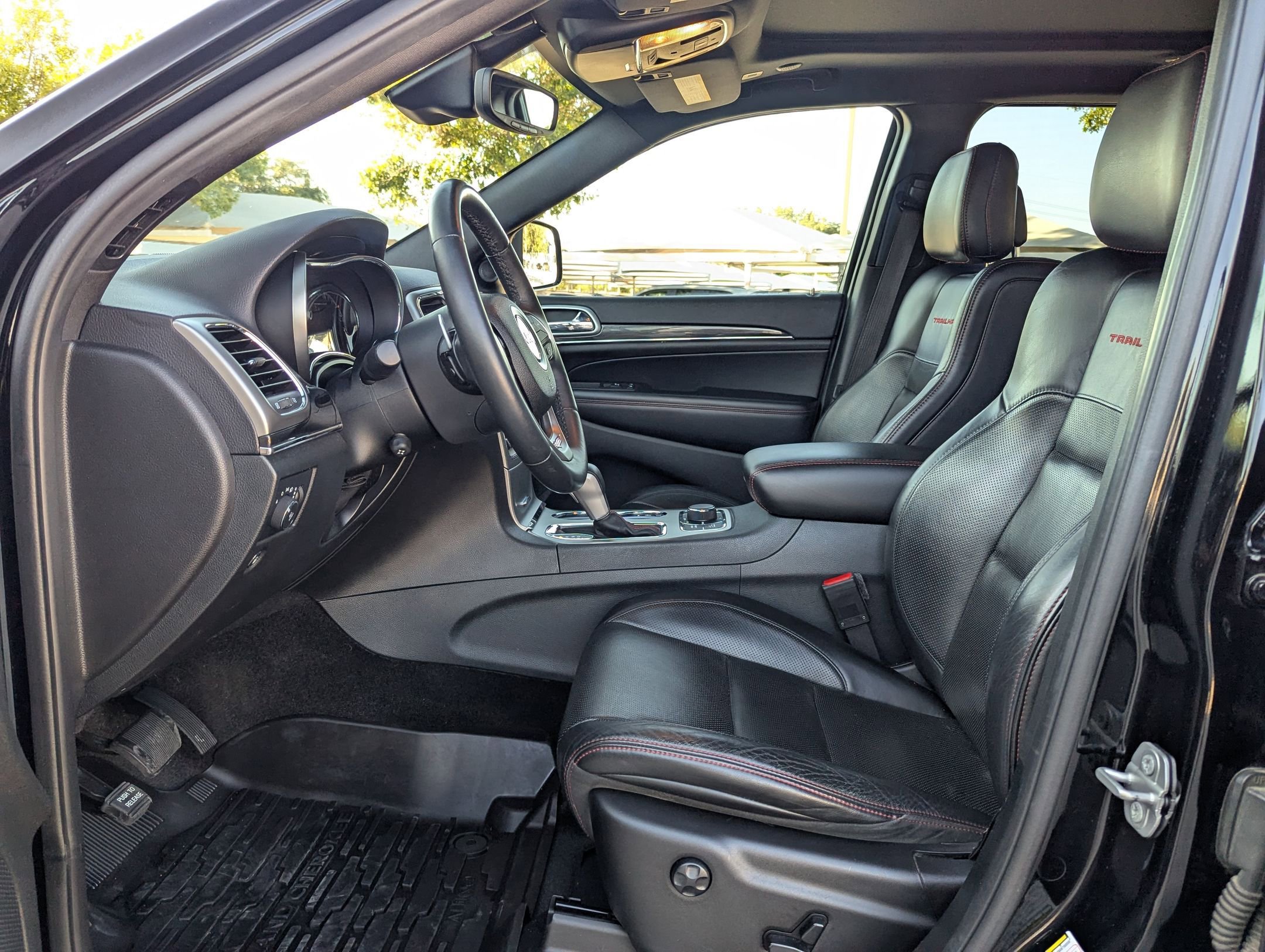2018 Jeep Grand Cherokee Trailhawk photo 9