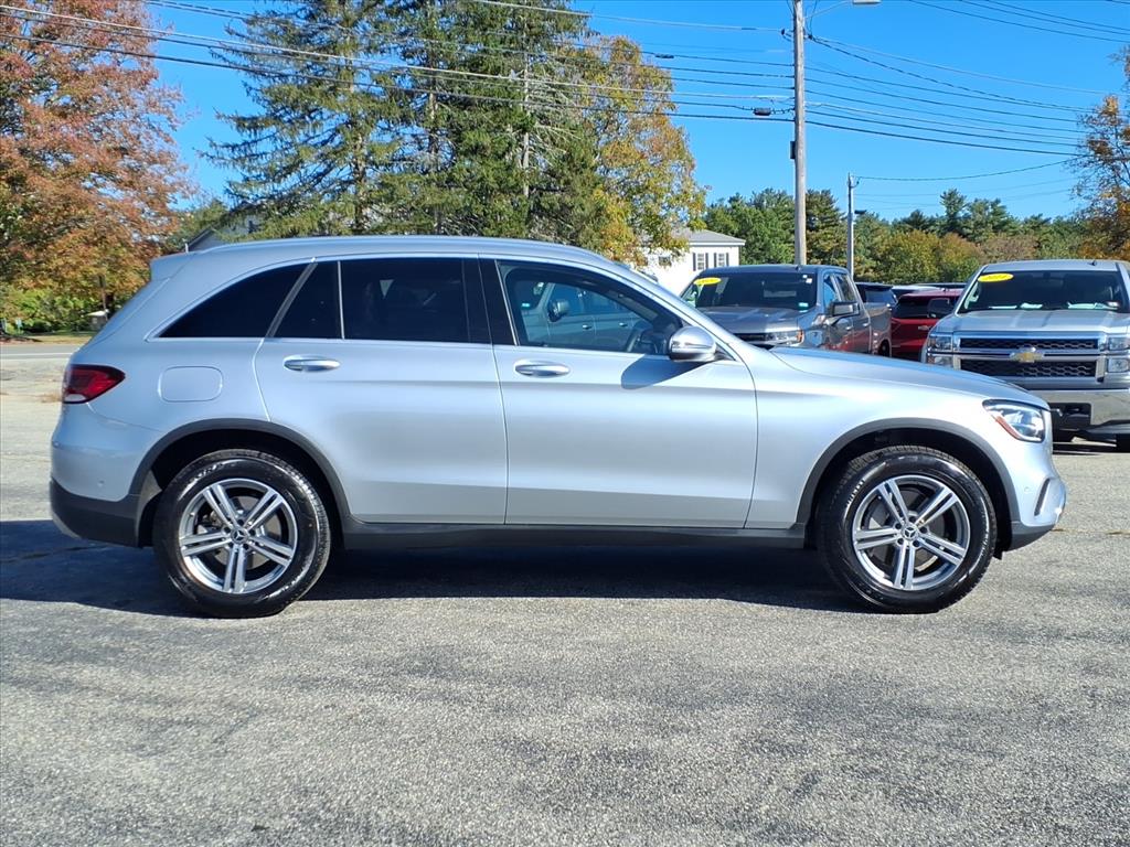 2021 Mercedes Benz GLC 300 4MATIC photo 2