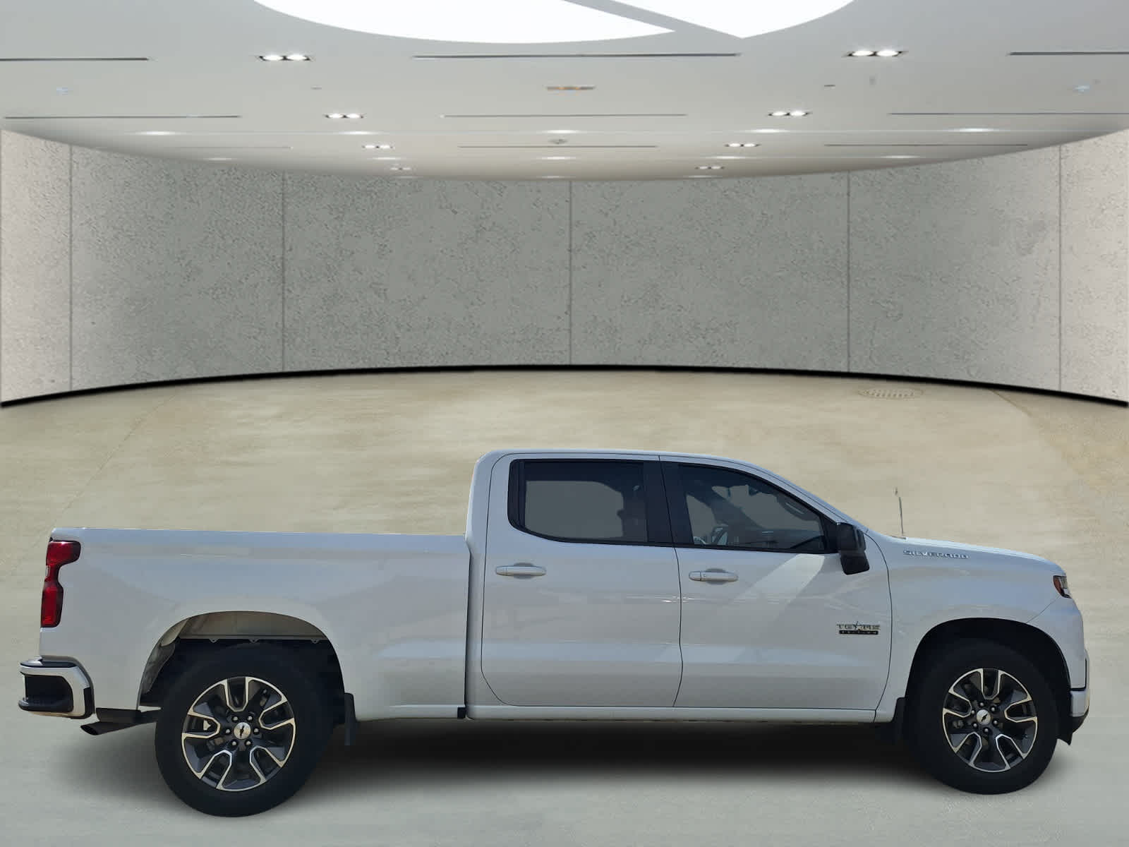 2020 Chevrolet Silverado 1500 RST photo 6