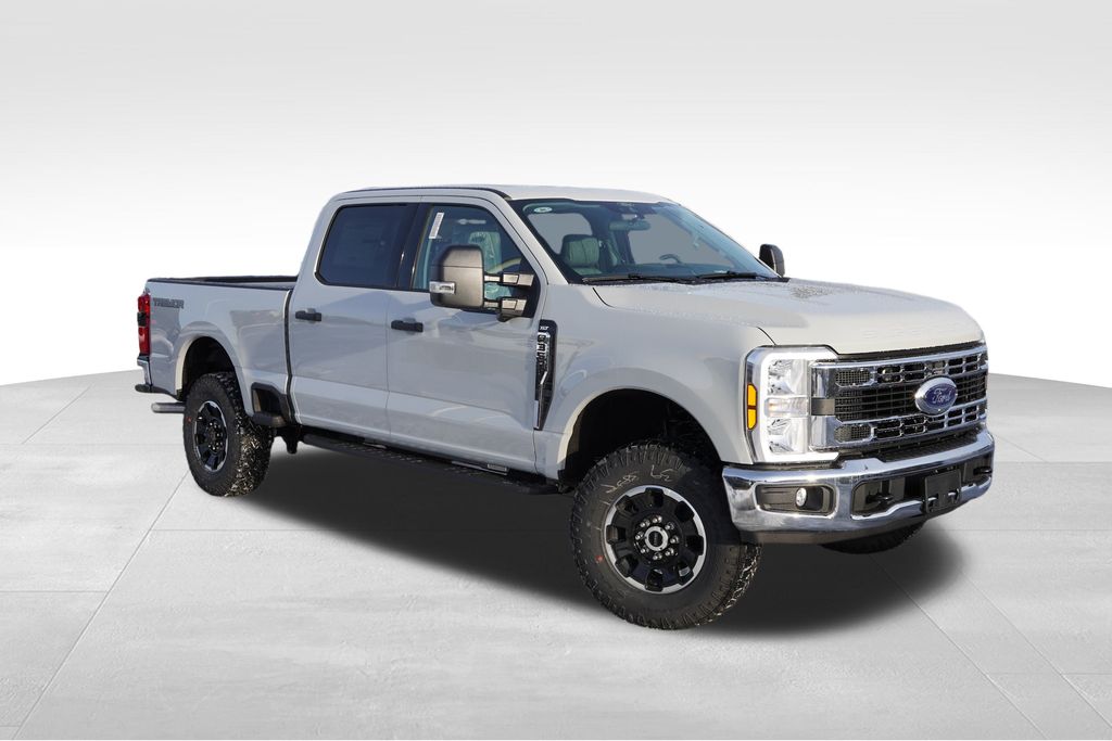 2026 Ford F-350 Super Duty XLT's photo