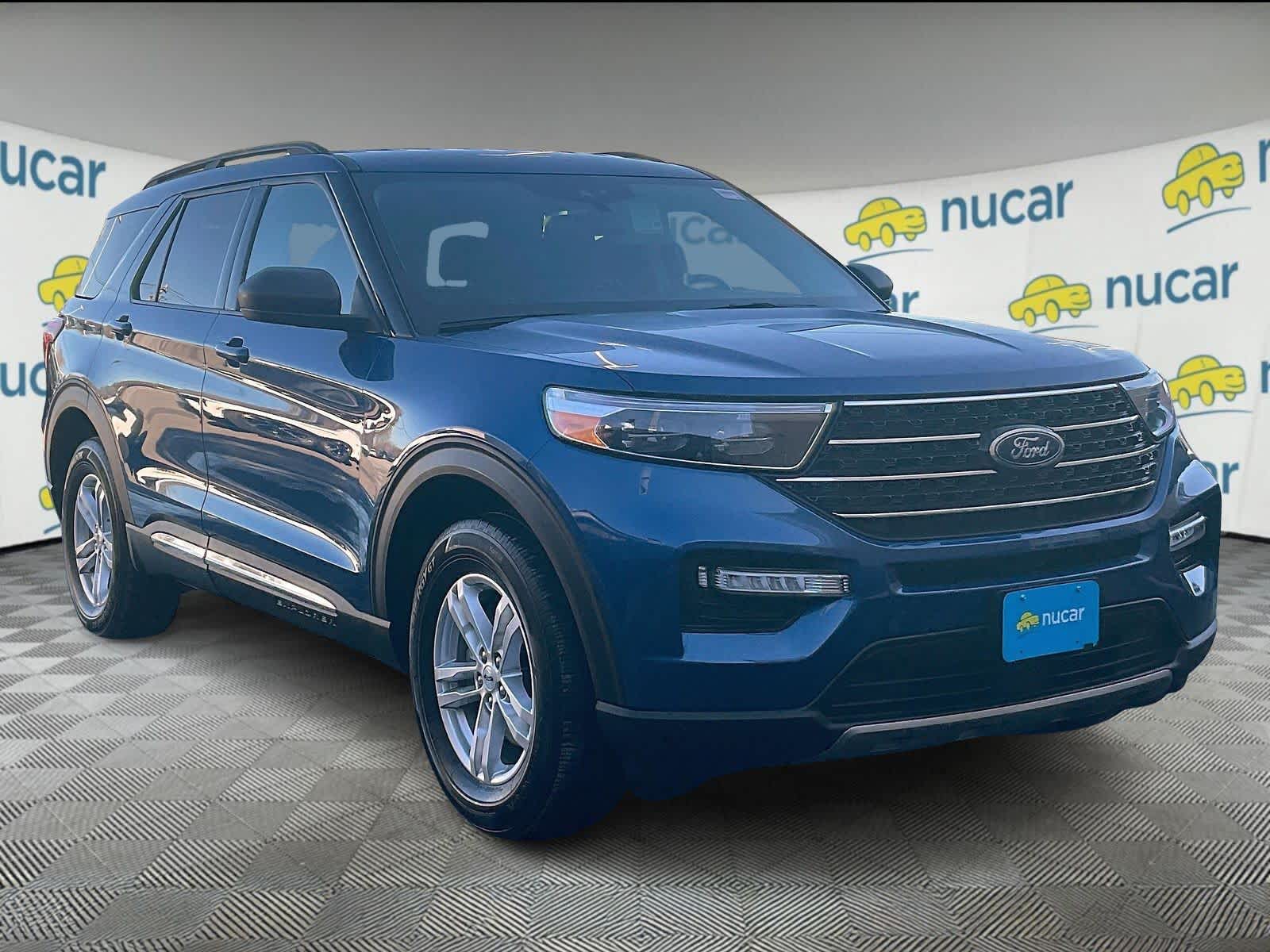 2023 Ford Explorer XLT's photo