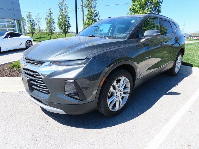 Aristocrat Motors Lee's Summit | Pre-Owned Auto Dealer Serving Blue ...