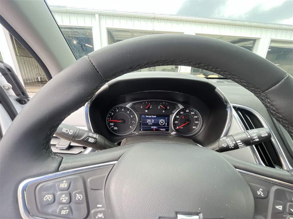 2023 Chevrolet Equinox LT photo 13