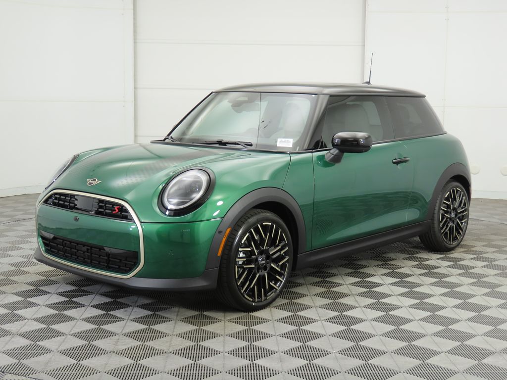 2026 MINI Hardtop 2 Door S's photo