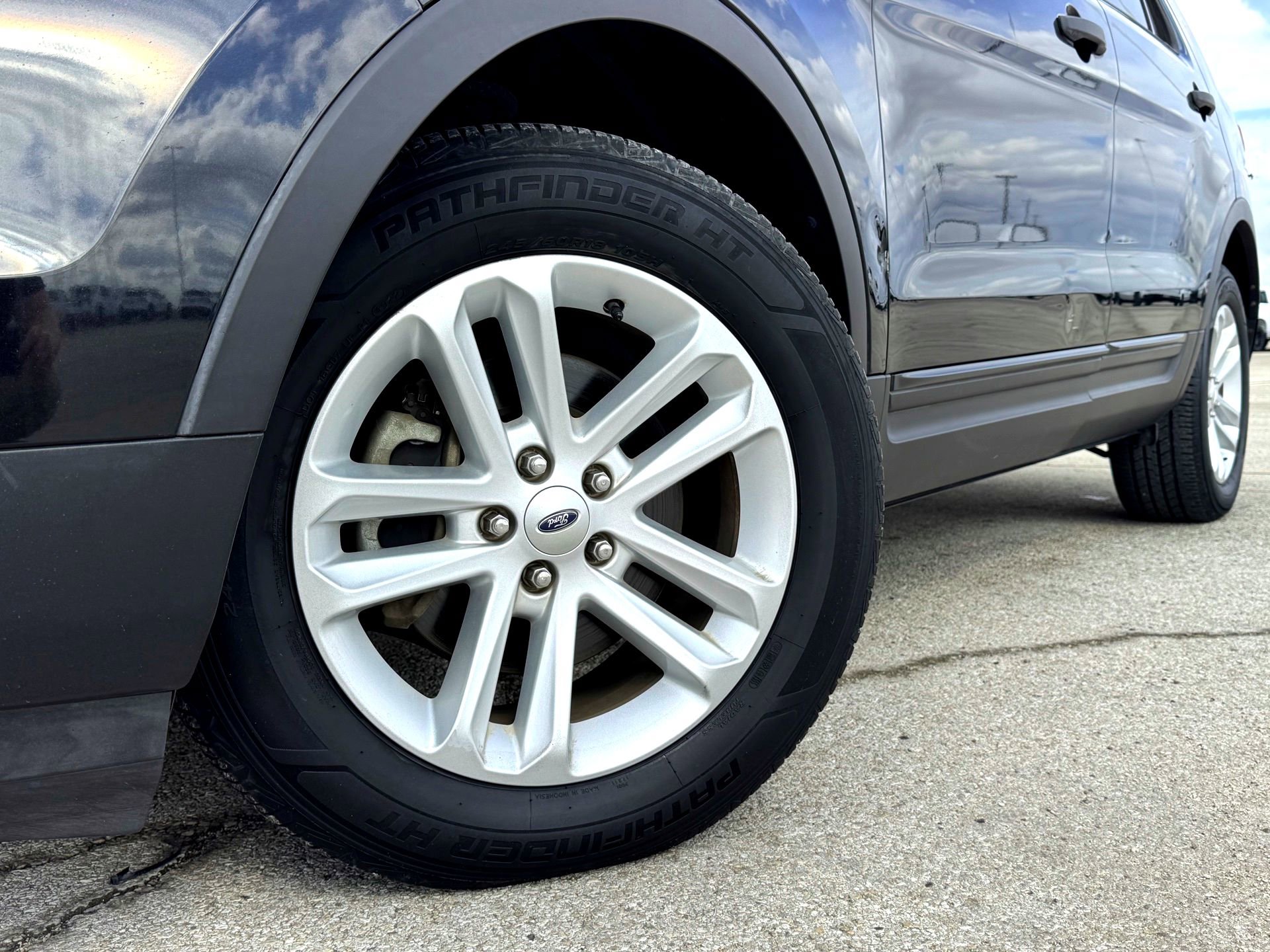 Used 2015 Ford Explorer Base with VIN 1FM5K7B88FGC15469 for sale in Hutto, TX