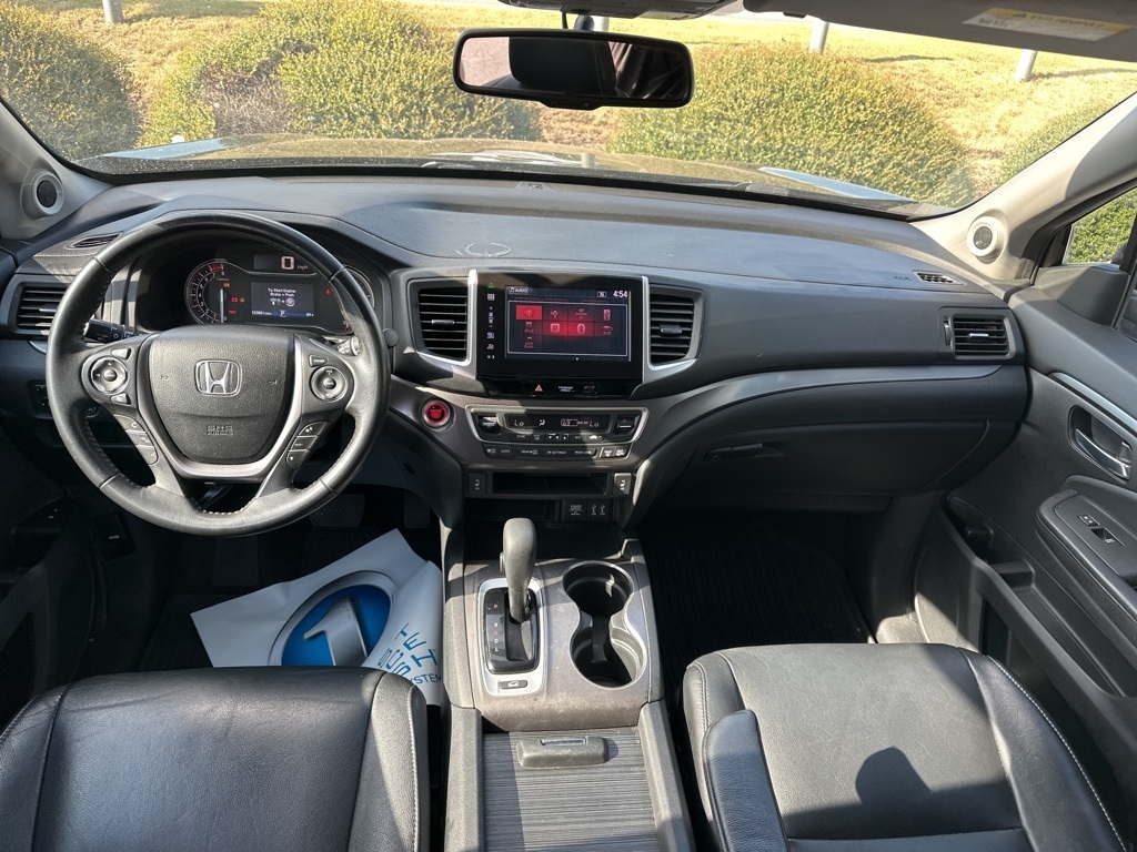 2016 Honda Pilot EX-L photo 16