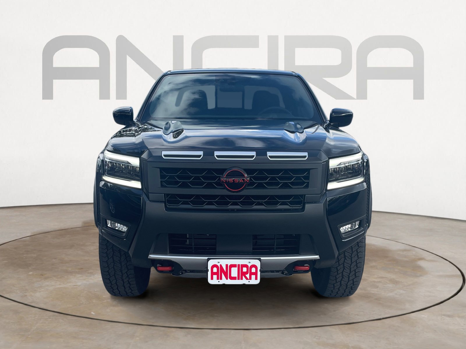 2025 Nissan Frontier PRO-4X photo 4