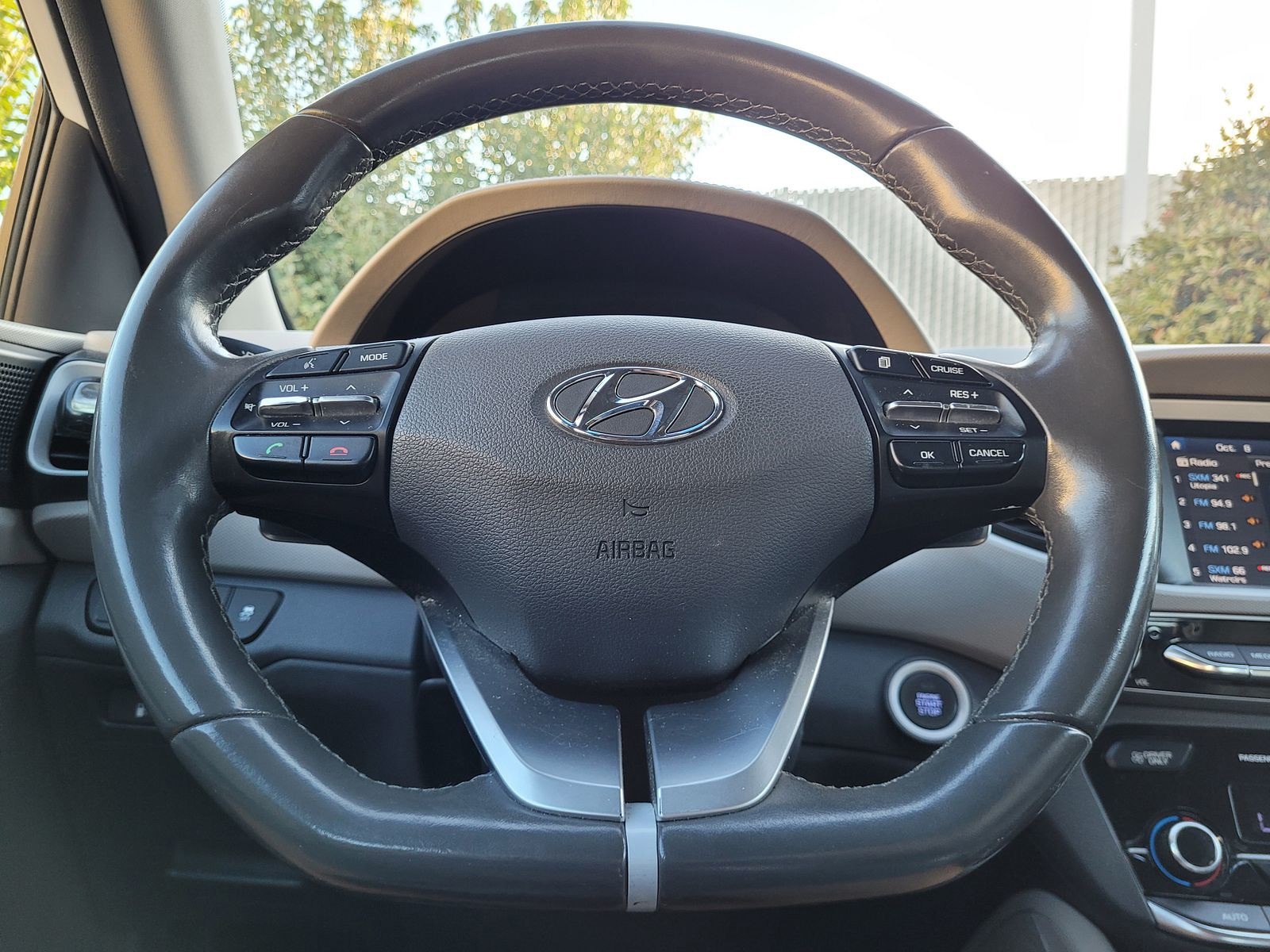 2018 Hyundai Ioniq Limited photo 2