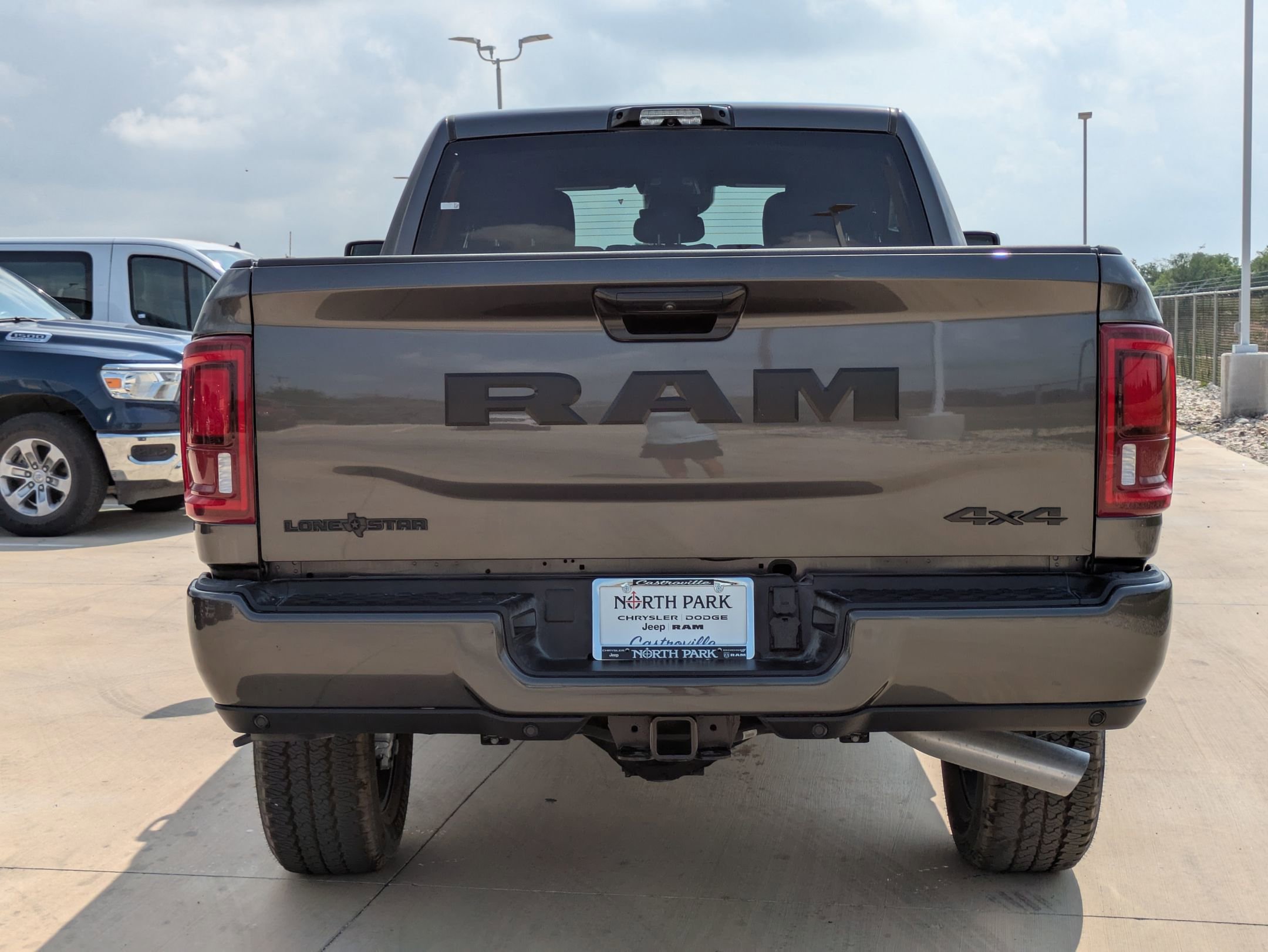 2025 Ram 2500 Big Horn photo 4