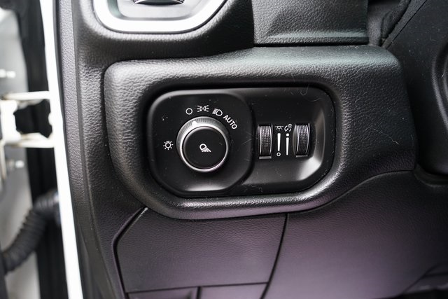 2019 RAM 2500 - Image 12