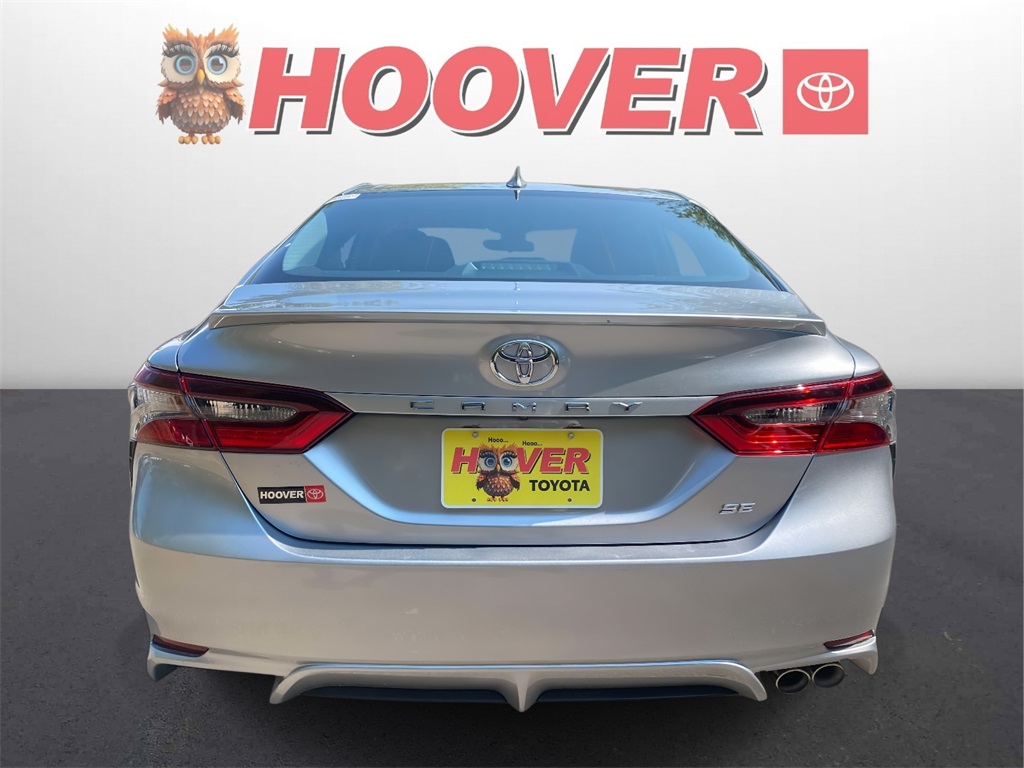 2024 Toyota Camry SE photo 2