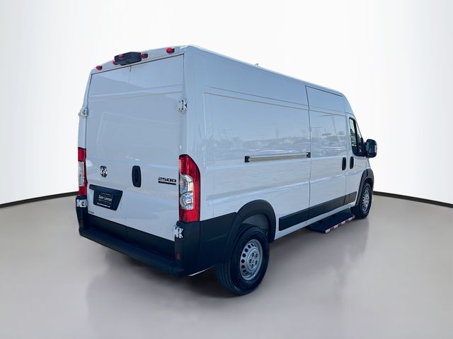 2025 Ram ProMaster 2500 photo 4