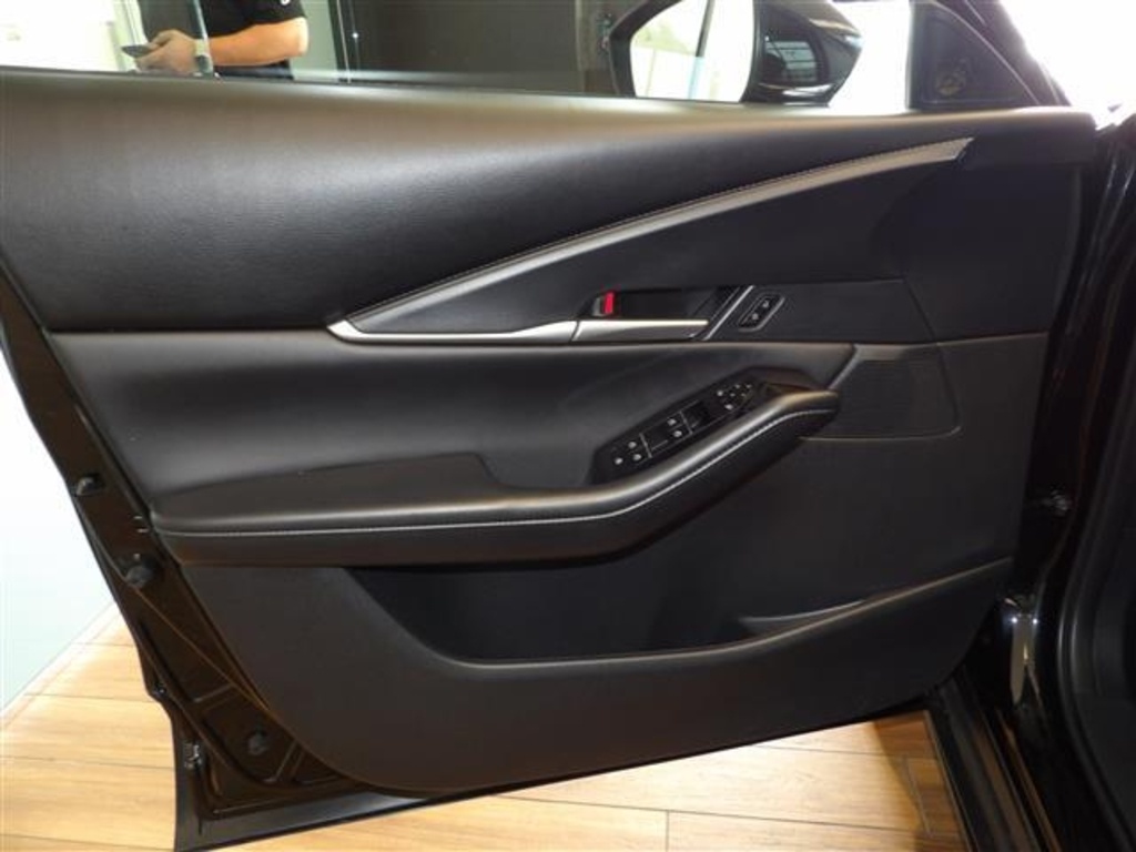2025 Mazda CX-30 2.5 Select Sport photo 22