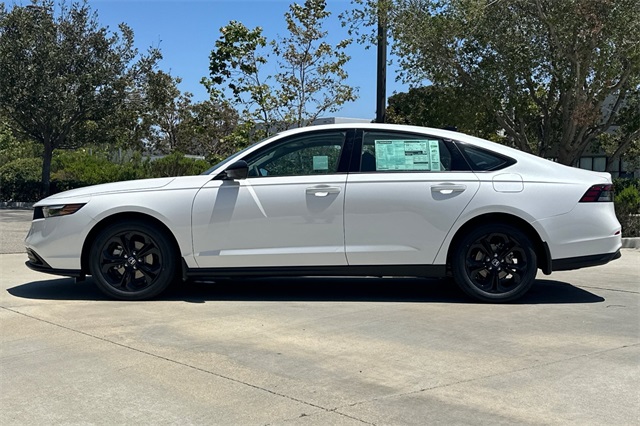 2025 Honda Accord SE photo 6
