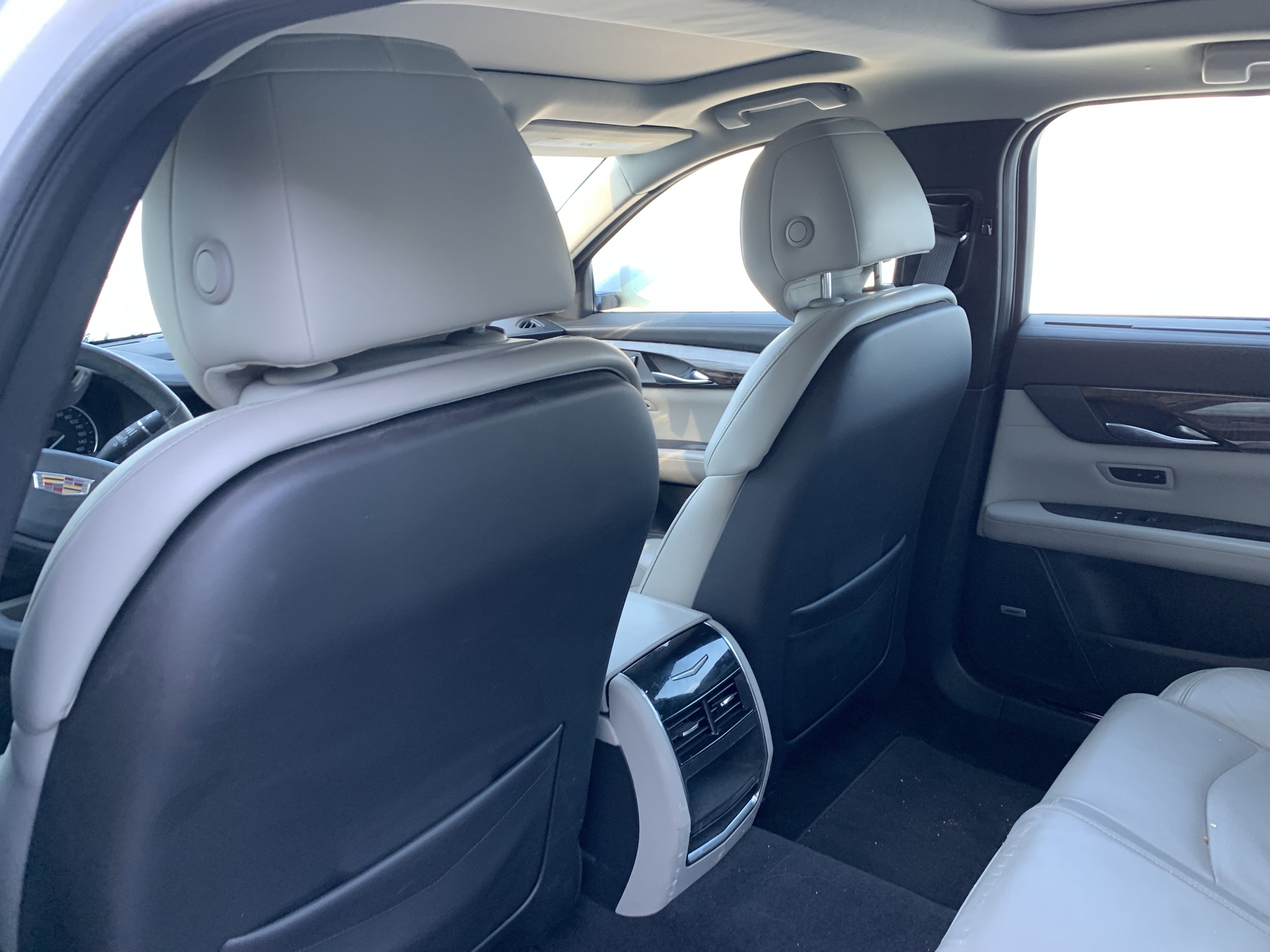 2017 Cadillac CT6 Luxury photo 3