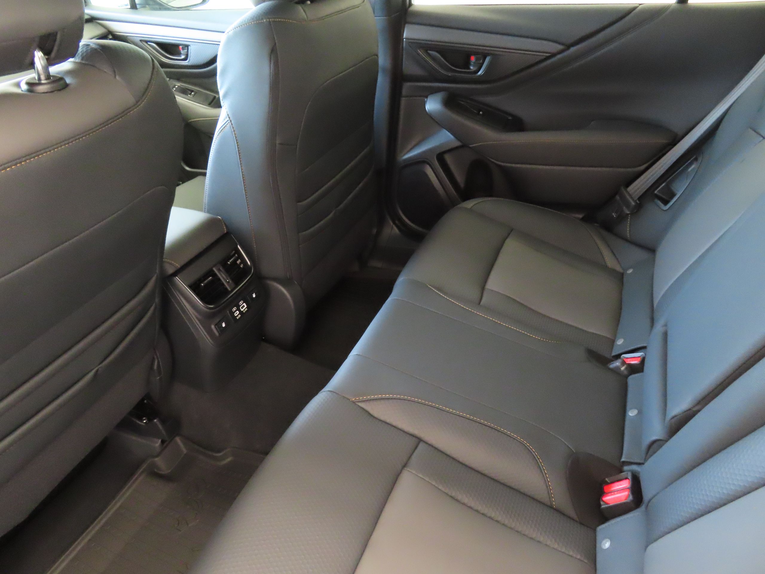 2025 Subaru Outback Wilderness photo 20