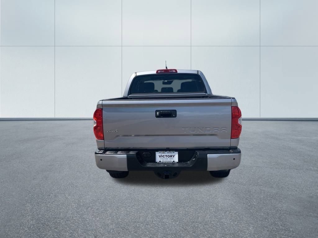 2020 Toyota Tundra Platinum CrewMax photo 4