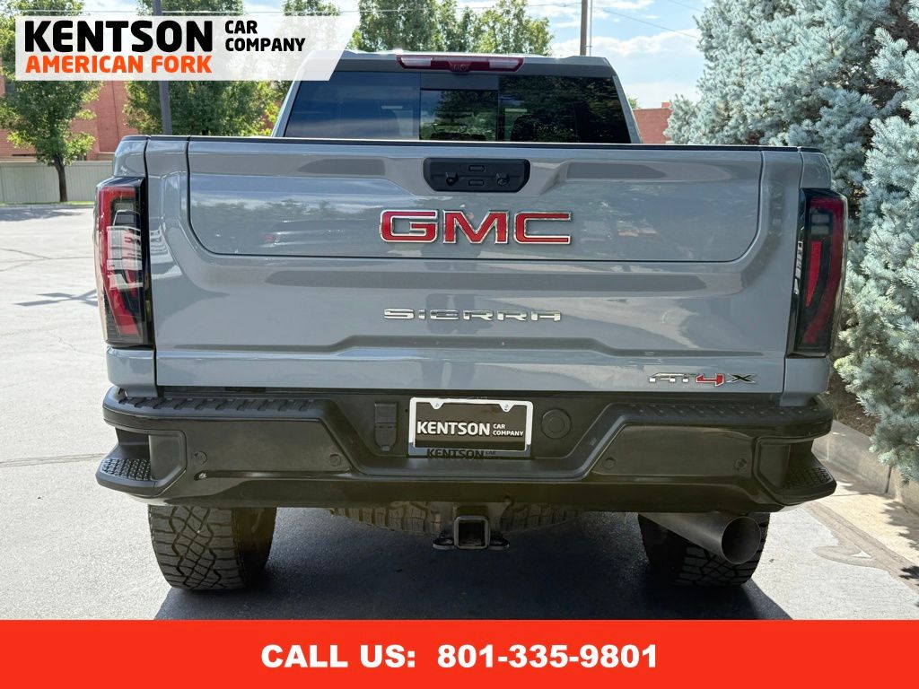 2024 Gmc Sierra HD AT4X photo 3