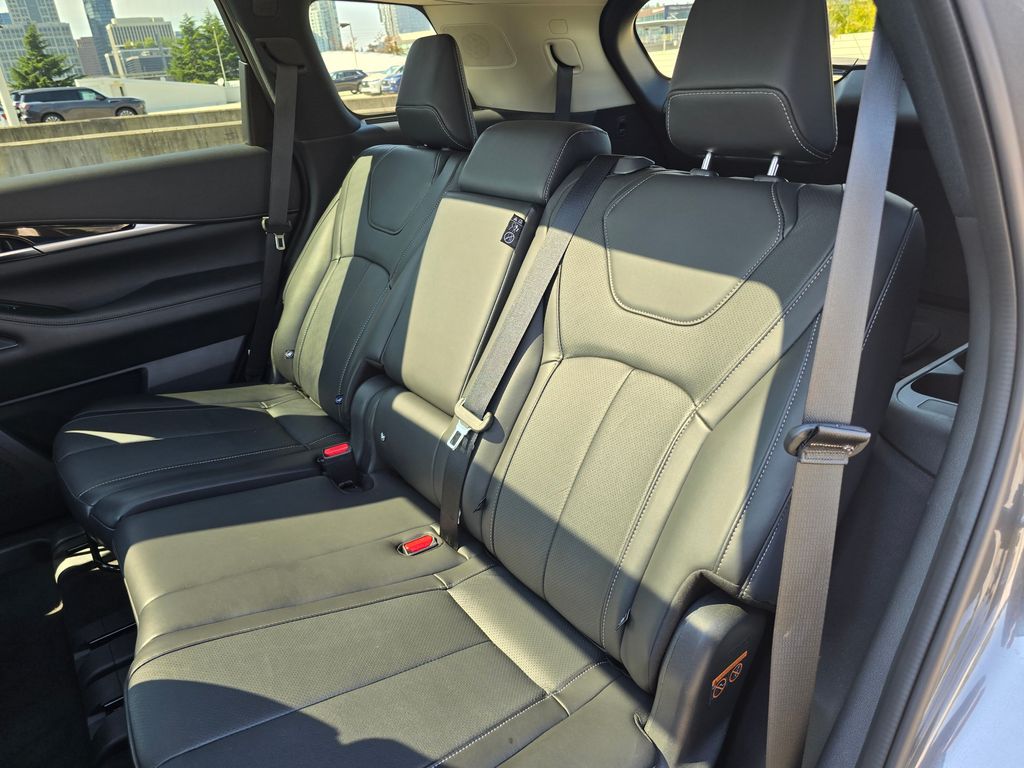 2024 Infiniti QX60 Pure photo 17