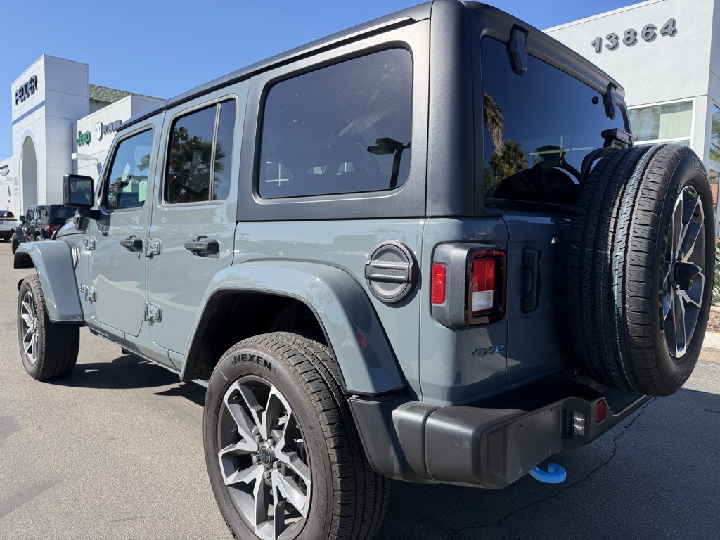 Used 2024 Gray Jeep Sport S 4xe image 4