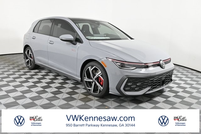 2025 Volkswagen Golf GTI SE's photo