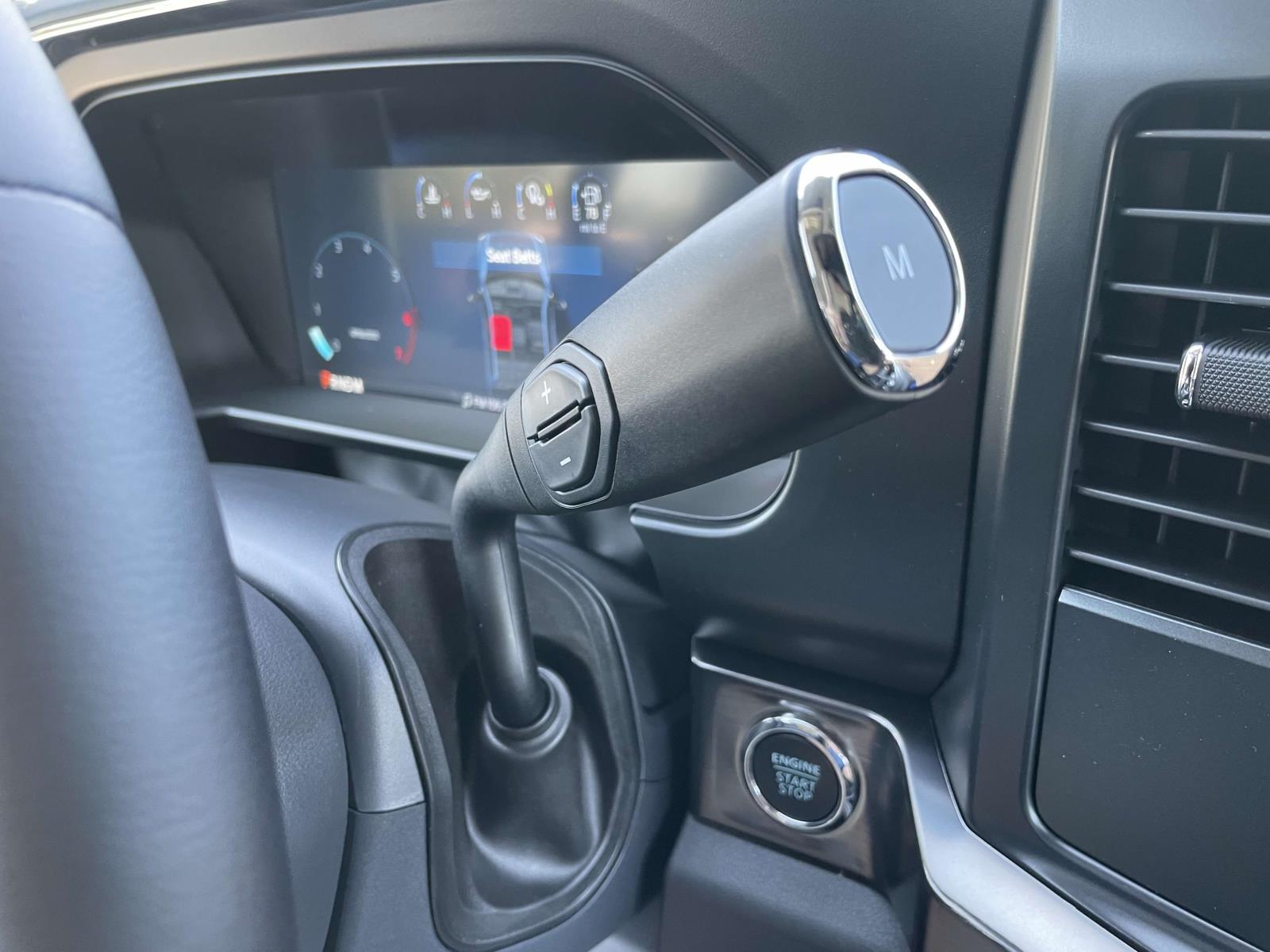 2026 Ford F-250 Lariat photo 16