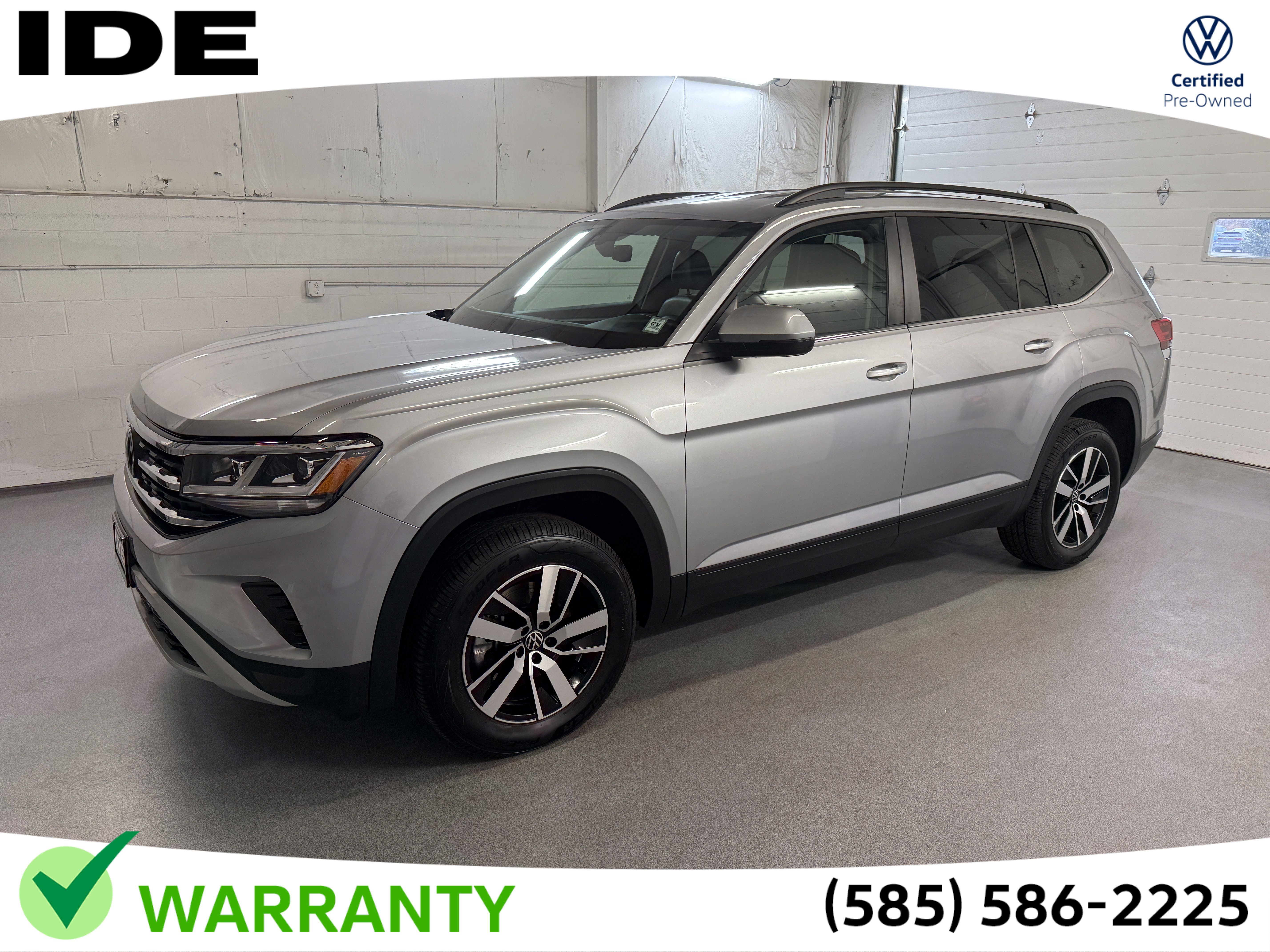 2023 Volkswagen Atlas SE's photo