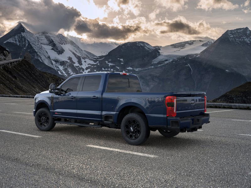 2025 Ford F-250 XLT photo 4