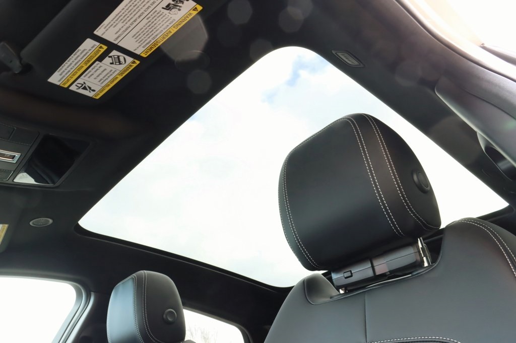 2024 JAGUAR E-PACE - Image 14