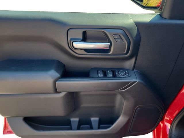 2026 Chevrolet Silverado 1500 Custom photo 8