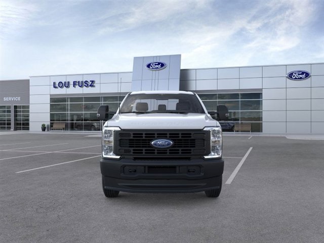 2025 Ford F-250 photo 4