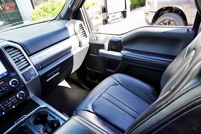 Used 2021 Black Ford Platinum image 24