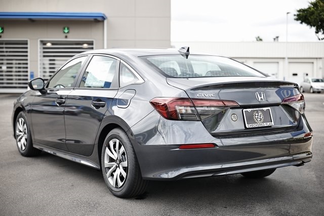 2026 Honda Civic LX photo 7