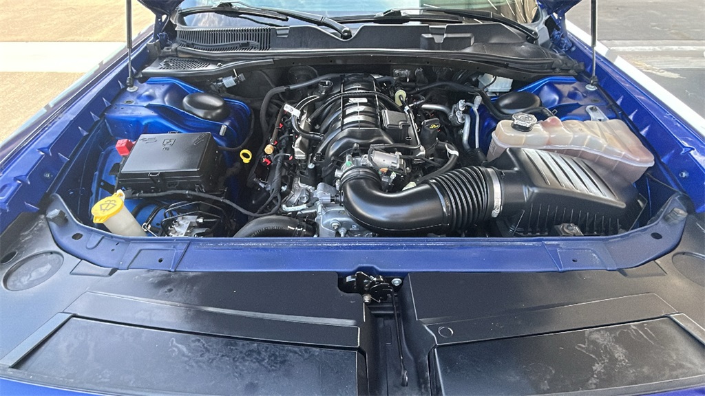 2021 Dodge Challenger R/T photo 23
