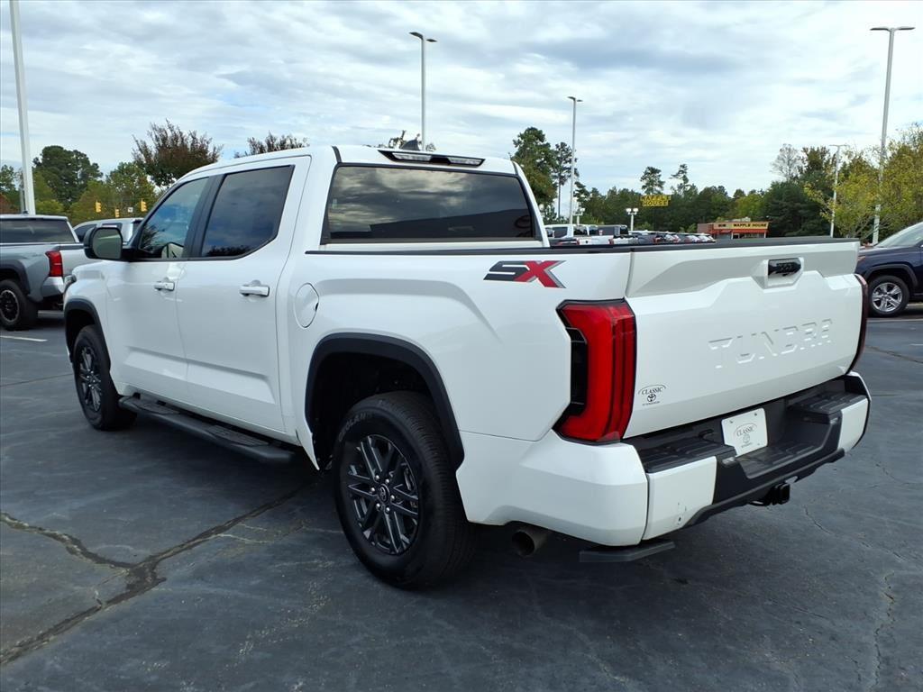 2025 Toyota Tundra SR5 photo 3