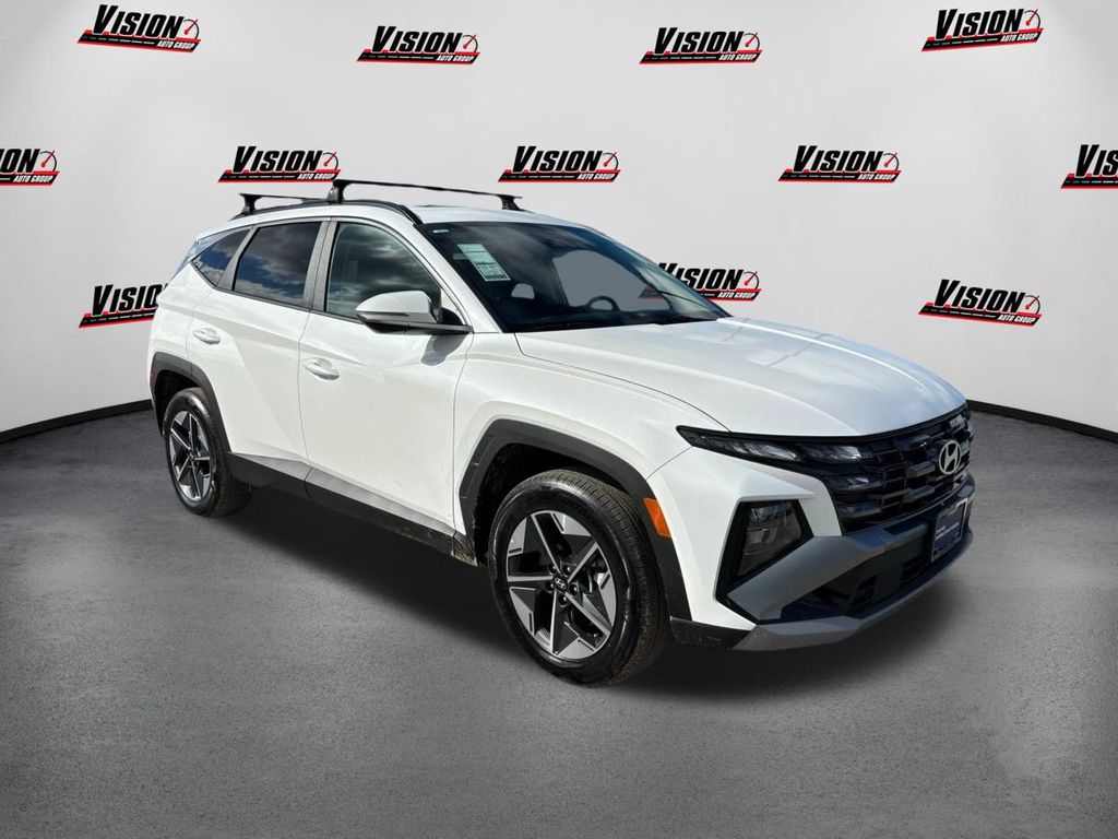2025 Hyundai Tucson SEL Convenience photo 3