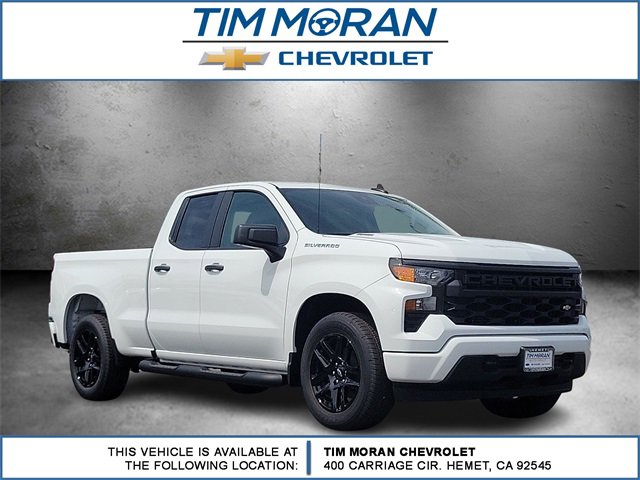 2026 Chevrolet Silverado 1500 Custom photo 2
