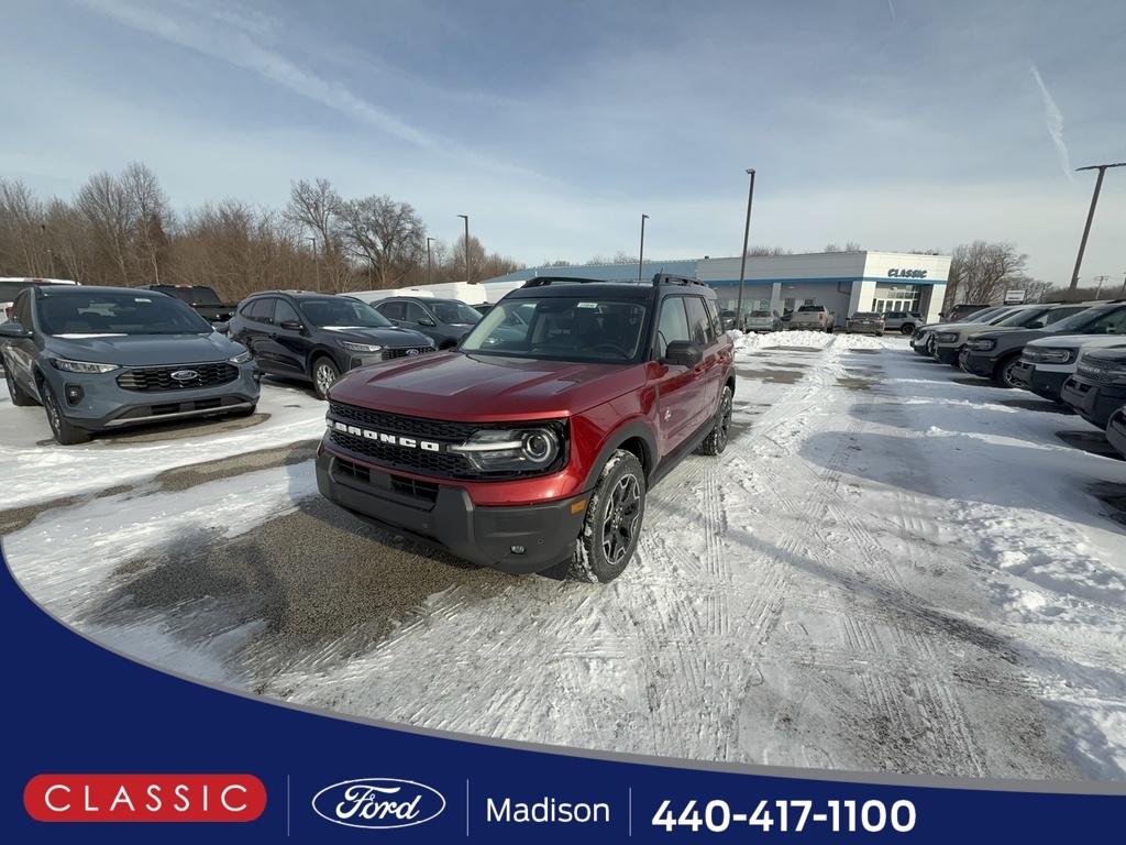 2025 Ford Bronco Sport Outer Banks's photo