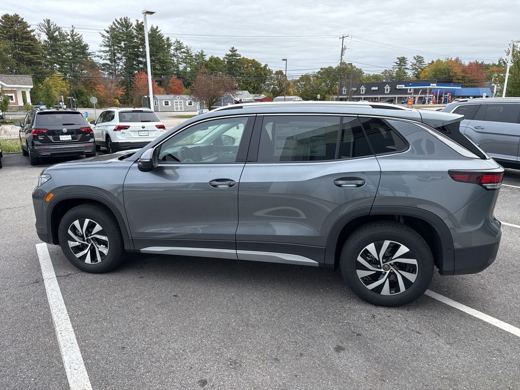 2026 Volkswagen Tiguan S photo 2