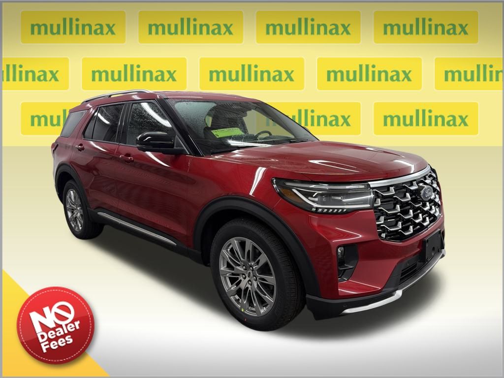 2026 Ford Explorer Platinum's photo