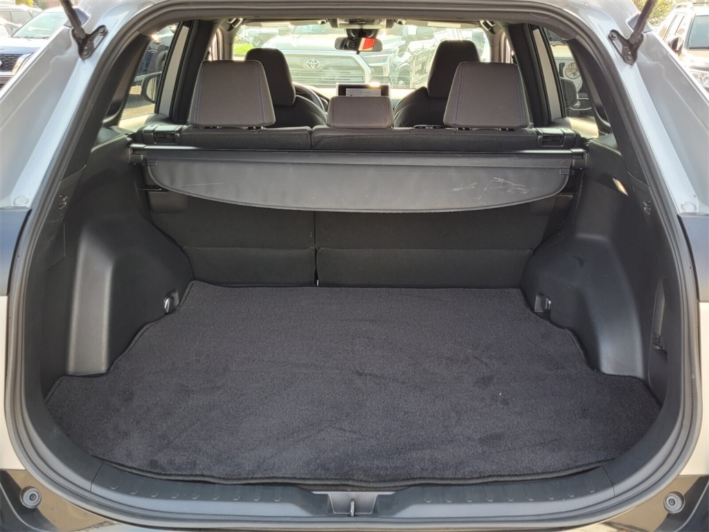 2024 Toyota RAV4 Hybrid SE photo 8