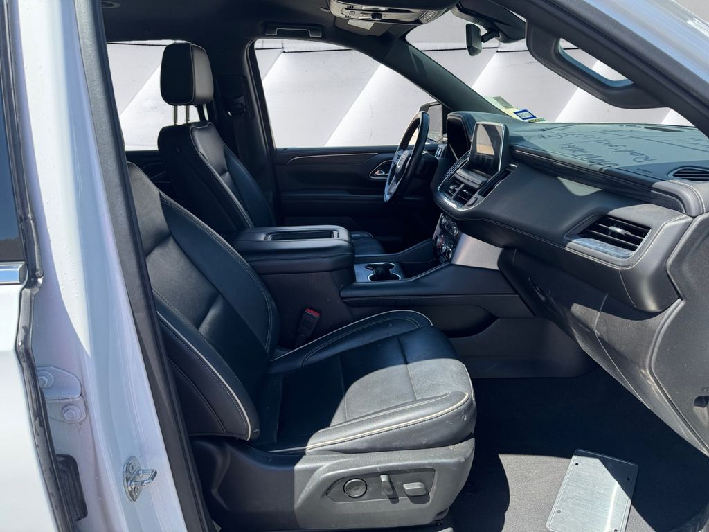 2021 Gmc Yukon SLT photo 13