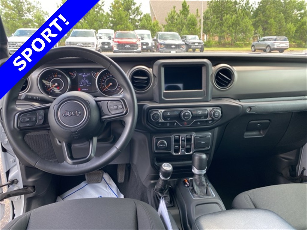 2023 Jeep Gladiator Sport S photo 3