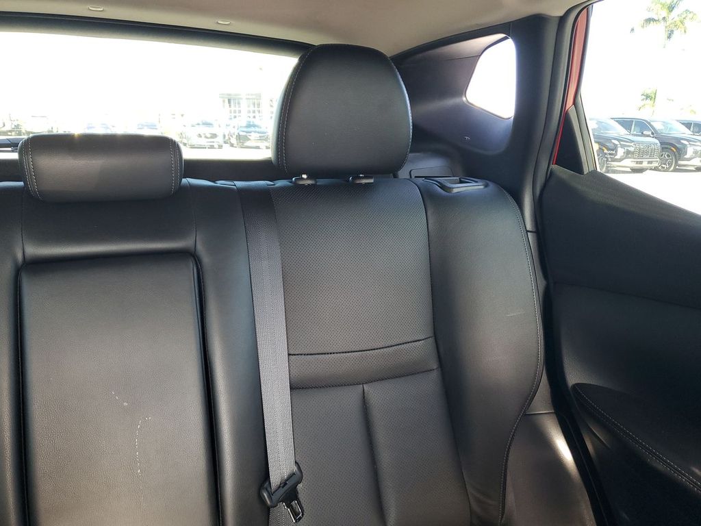 2017 Nissan Rogue Sport SL photo 4