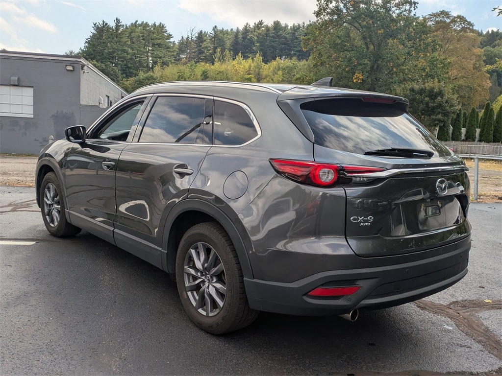 2022 Mazda CX-9 Touring Premium photo 3
