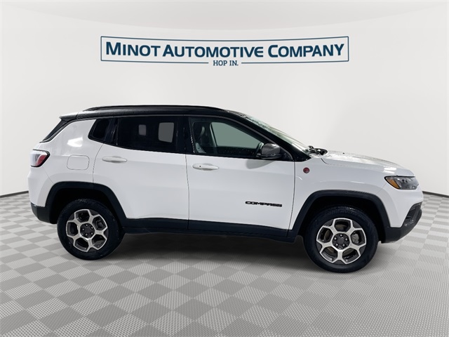 2022 Jeep Compass Trailhawk photo 3
