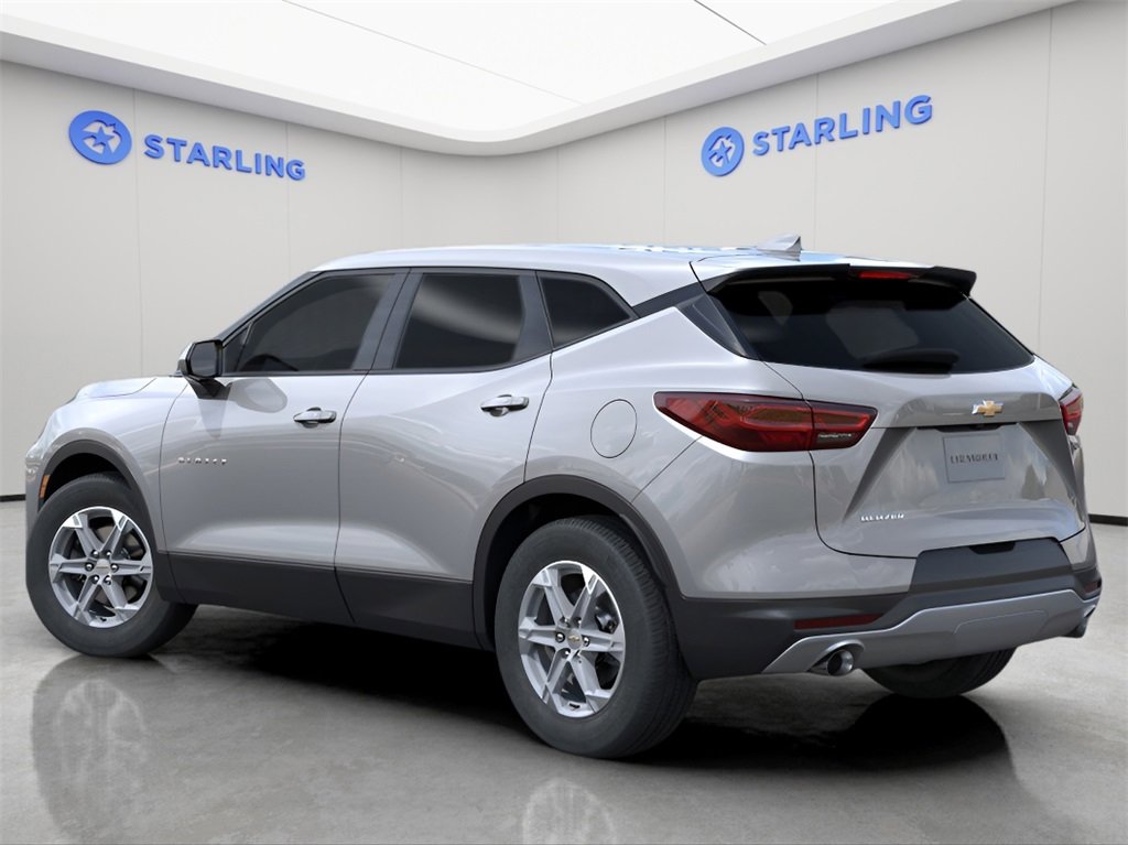 2025 Chevrolet Blazer 2LT photo 3